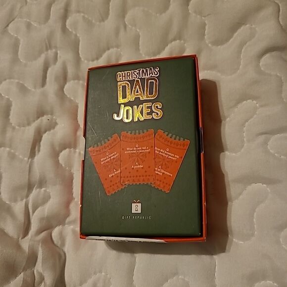 Christmas Dad Jokes - Picture 2 of 3